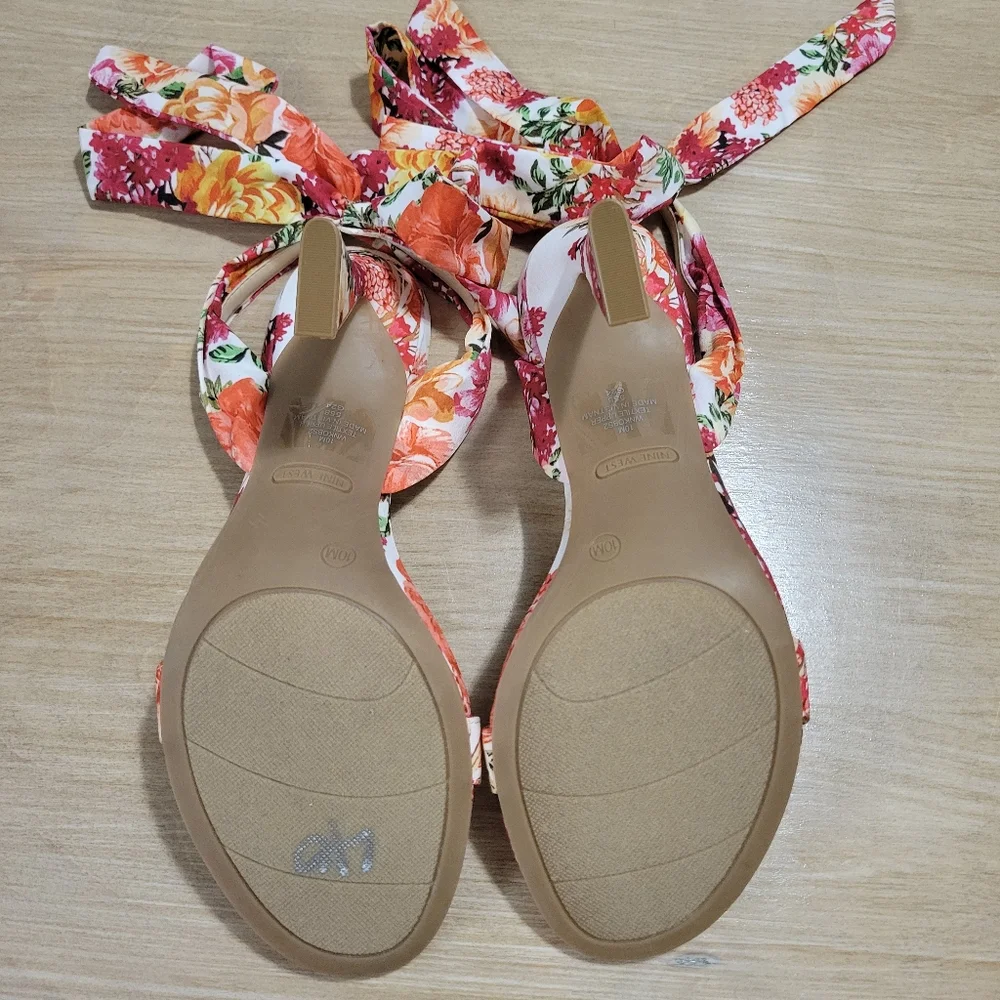 NEW Nine West Kobs Ankle Tie Sandal White Blooms Floral MultiSlide Size 10 - Picture 7 of 8